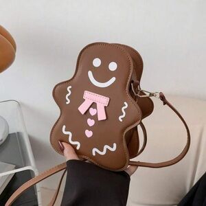 Brown Gingerbread-Shaped Crossbody Leather Bag